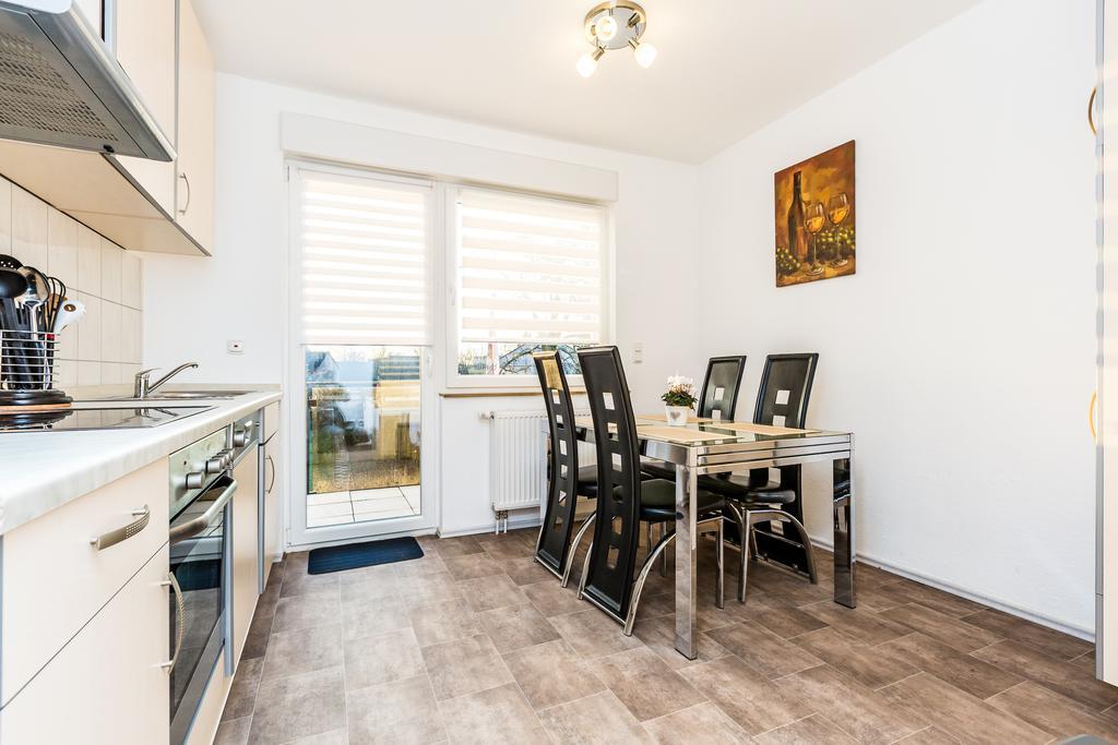 Ferienwohnung Koeln Stammheim Bilik gambar