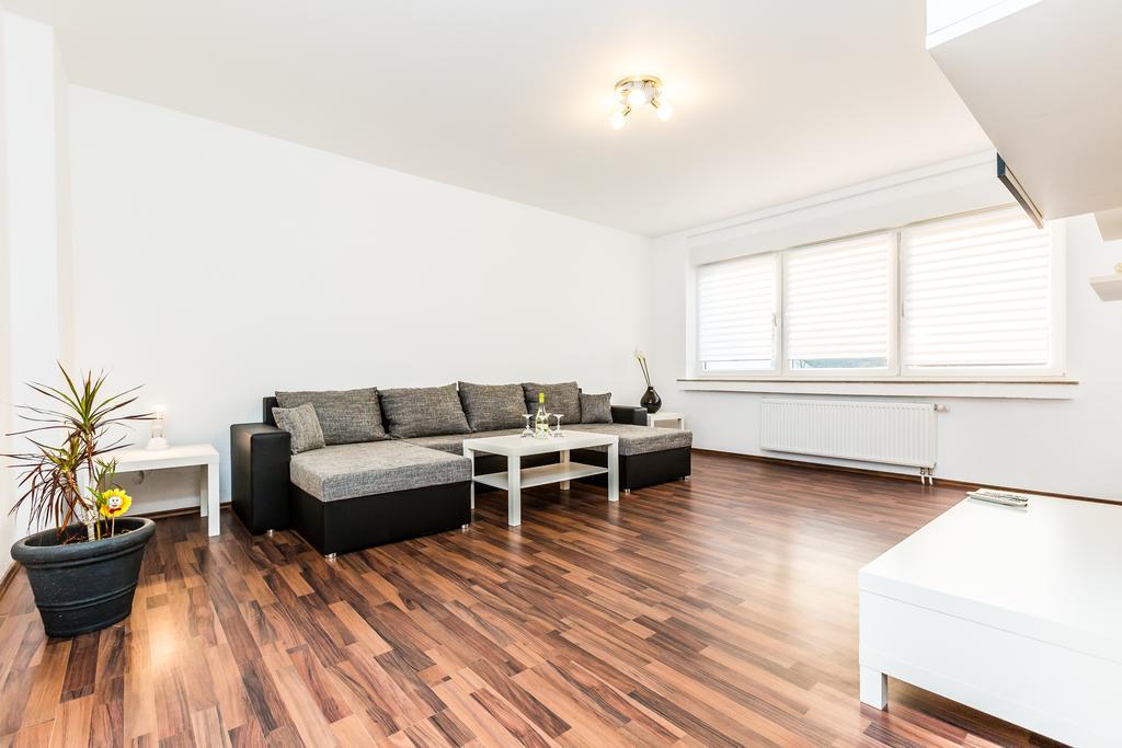 Ferienwohnung Koeln Stammheim Bilik gambar